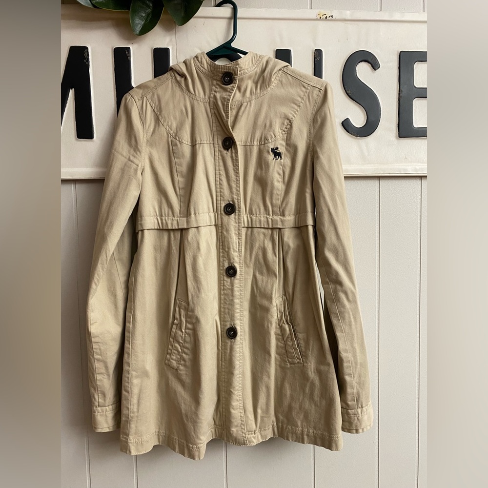 Khaki Women’s Abercrombie & Fitch Coat